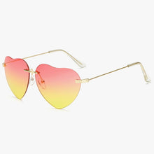 Load image into Gallery viewer, Design Love Heart Sunglasses Vintage