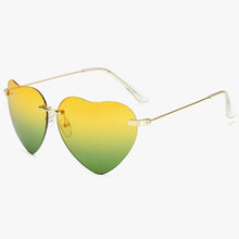 Load image into Gallery viewer, Design Love Heart Sunglasses Vintage